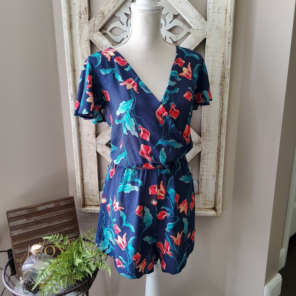 Ces Femme Women's Flutter Sleeve Surplice Shorts Romper in Blue & Coral Floral